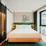 호텔 Hilton Garden 라돔