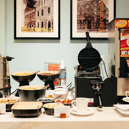 Hilton Garden 4*