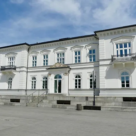 Hilton Garden 酒店 4*