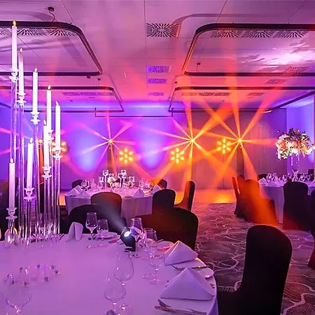 Отель Hilton Garden