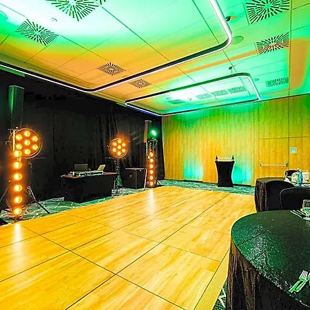 Hilton Garden