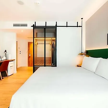 Hilton Garden Радом