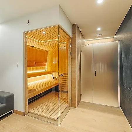 Hilton Garden Радом