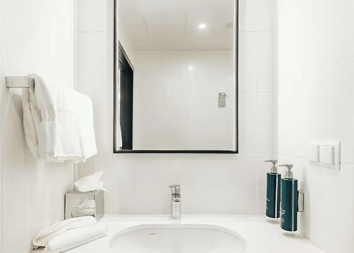 Hilton Garden Hotel 4*